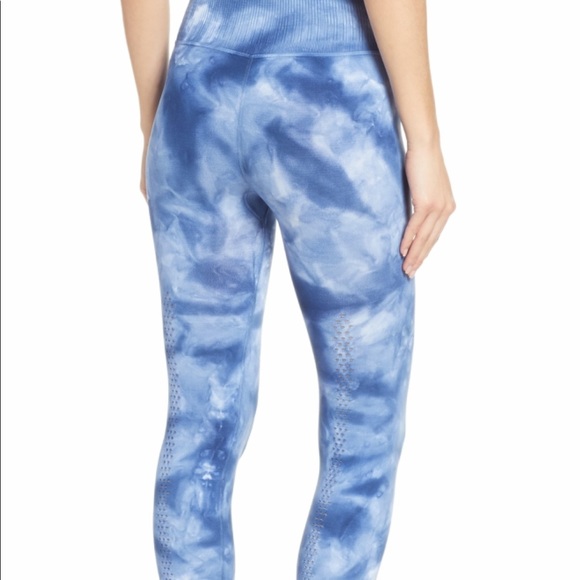 🌺Free peple Good karma blk or blue 7/8 legging - Picture 14 of 16